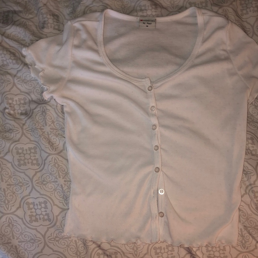 Ladies white cropped shirt
